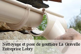 Nettoyage et pose de gouttière  la-gravelle-53410 Entreprise Lobry